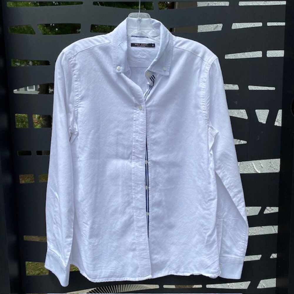 Max Jeans Womens Button Down Shirt Size Sm White Navy Pale Blue cuff & collar